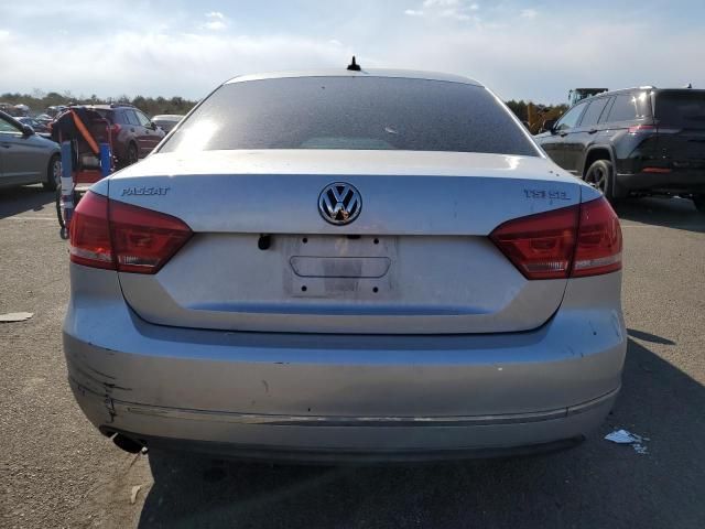 2014 Volkswagen Passat SEL