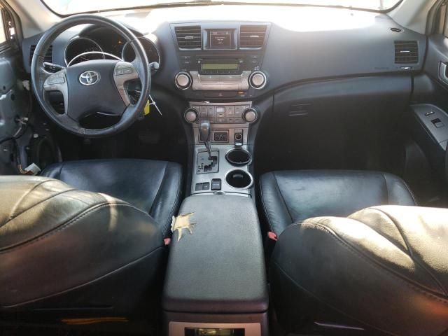 2010 Toyota Highlander SE