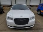 2016 Chrysler 300C