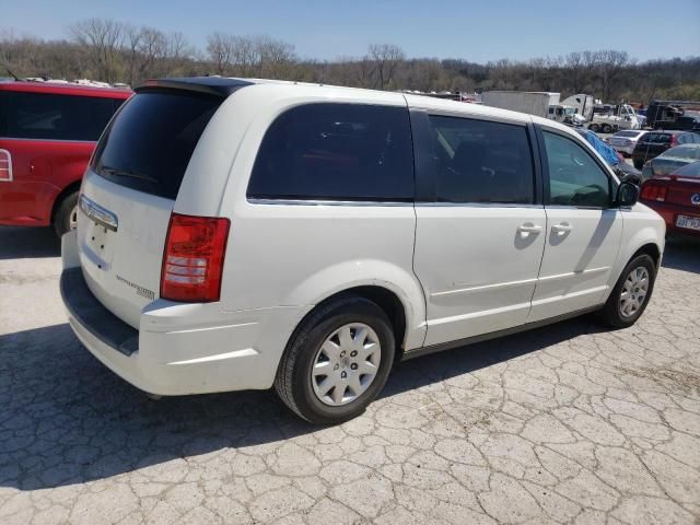 2009 Chrysler Town & Country LX