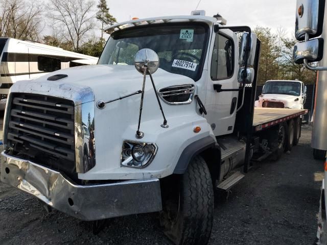 2020 Freightliner 114SD