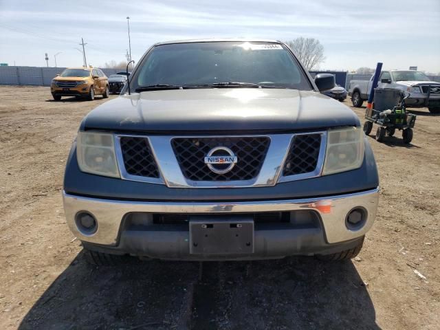 2005 Nissan Frontier Crew Cab LE