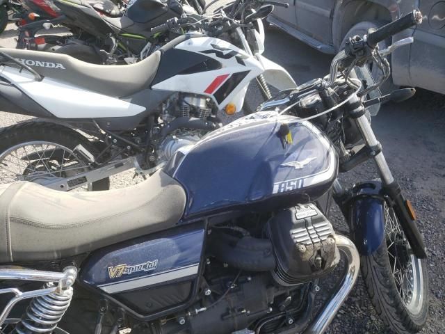 2021 Moto Guzzi V7 Special