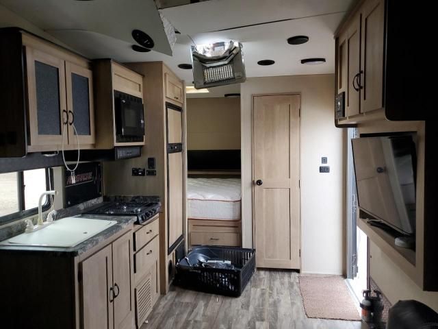 2017 Coachmen Trailer