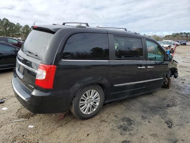 2014 Chrysler Town & Country Limited