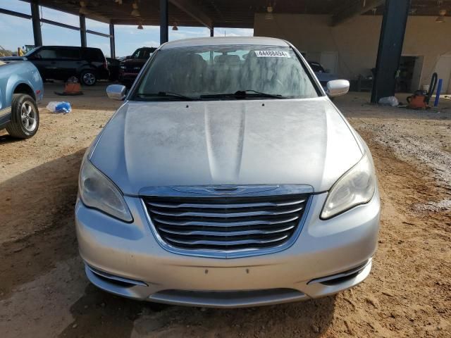 2012 Chrysler 200 Touring