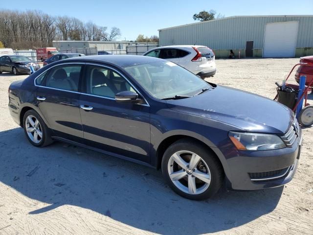 2014 Volkswagen Passat SE