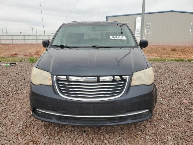 2014 Chrysler Town & Country Touring