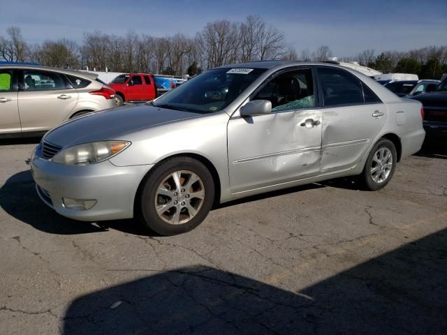 2005 Toyota Camry LE