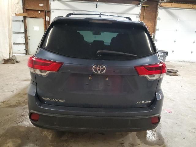 2018 Toyota Highlander SE