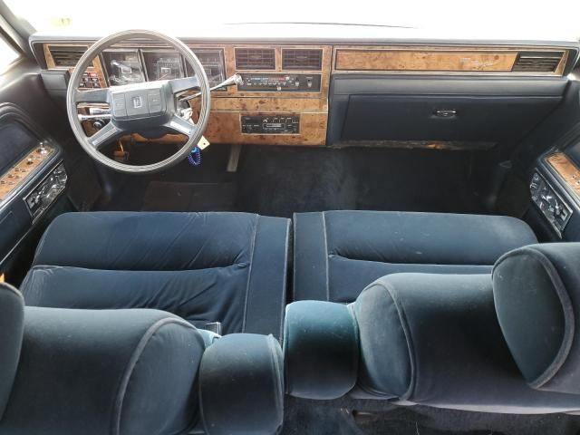 1987 Lincoln Town Car