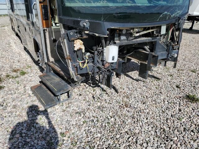 2011 Freightliner Chassis XC