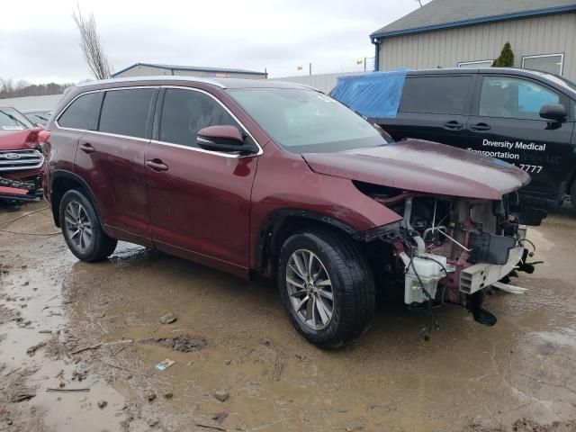 2018 Toyota Highlander SE