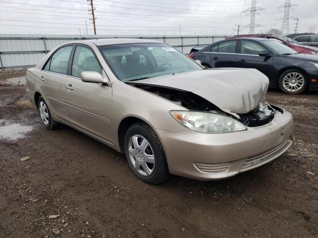 2005 Toyota Camry LE