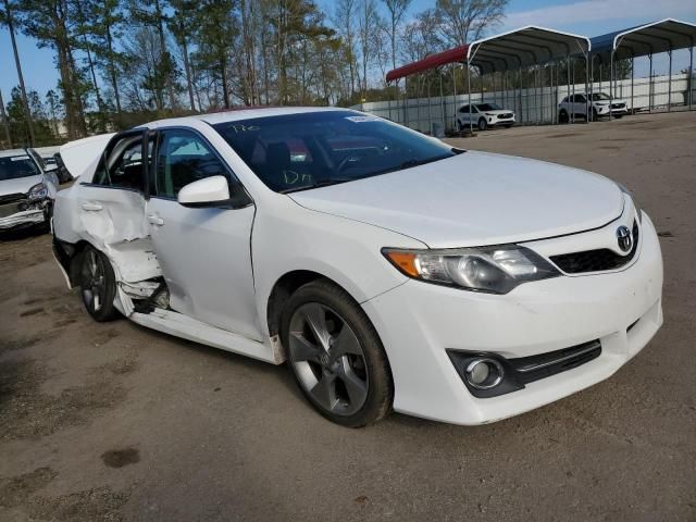 2014 Toyota Camry SE