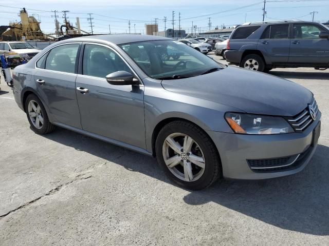 2012 Volkswagen Passat SE