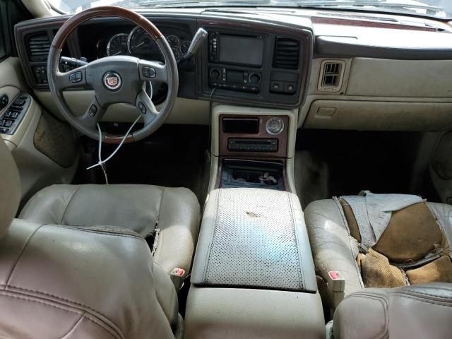 2005 Cadillac Escalade Luxury