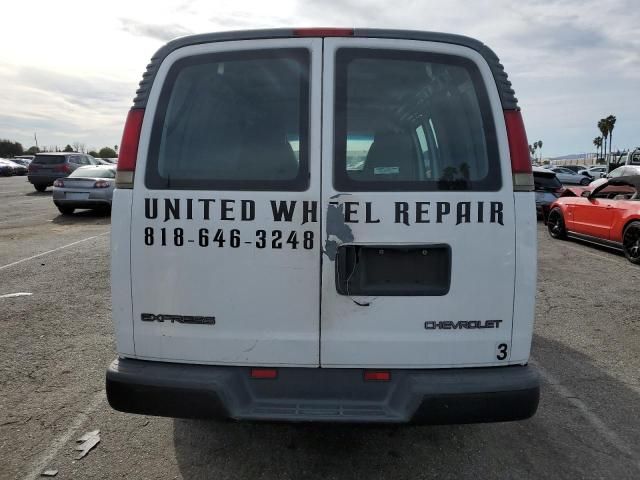 2000 Chevrolet Express G2500