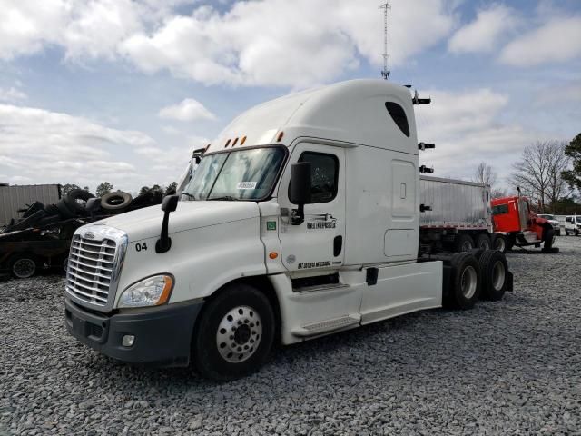 2015 Freightliner Cascadia 125