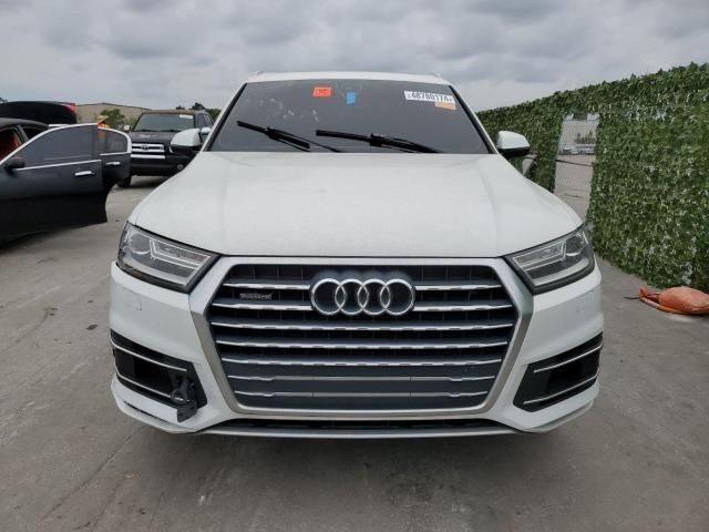 2019 Audi Q7 Premium