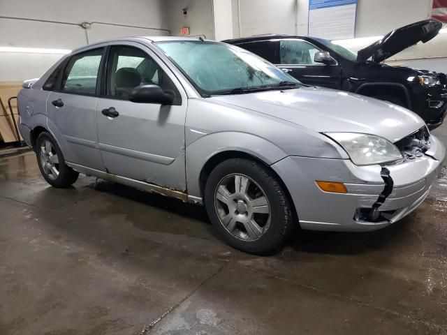 2005 Ford Focus ZX4