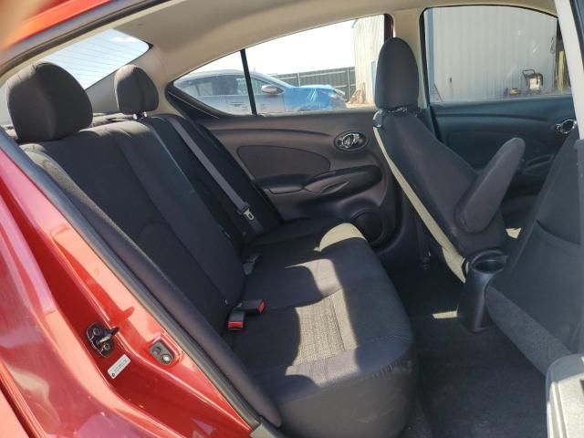 2013 Nissan Versa S