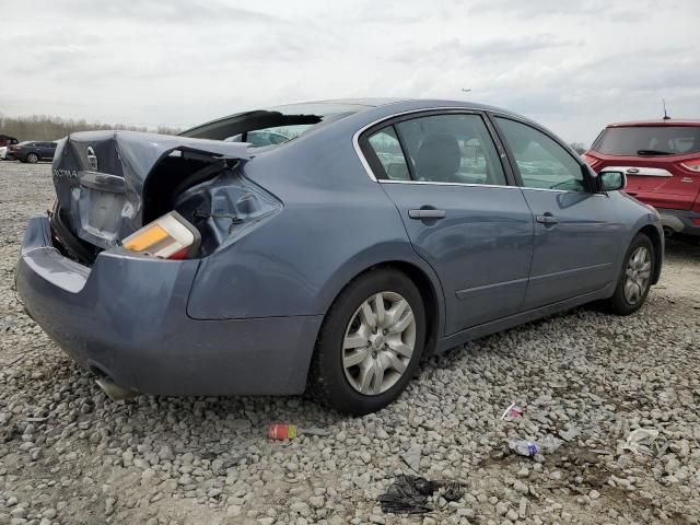 2010 Nissan Altima Base