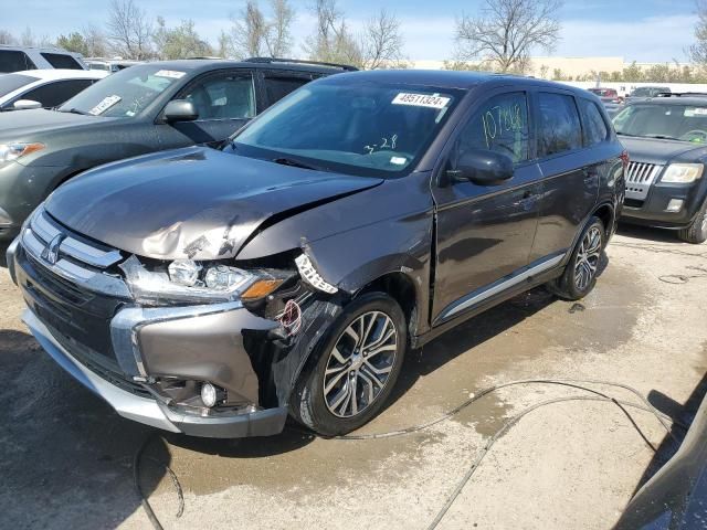 2017 Mitsubishi Outlander ES