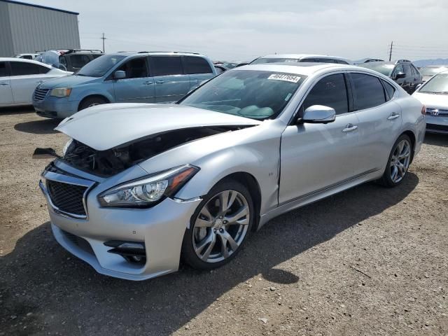 2016 Infiniti Q70 3.7