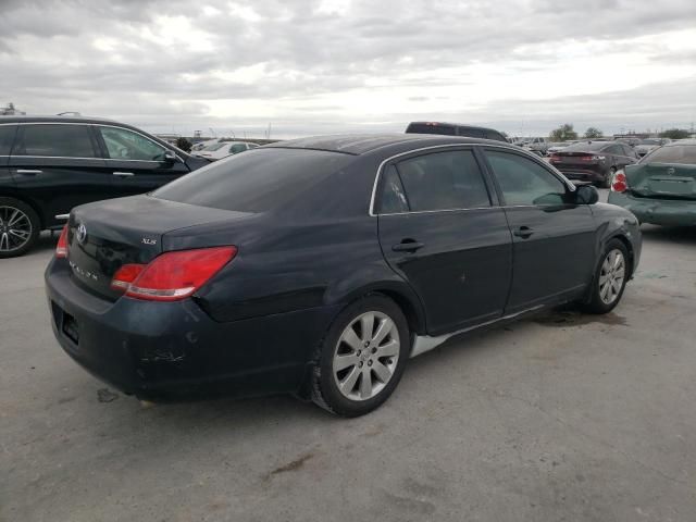 2007 Toyota Avalon XL