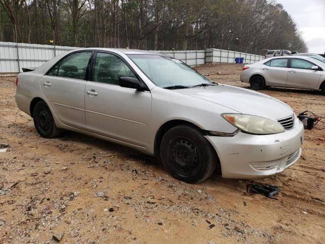 2005 Toyota Camry LE