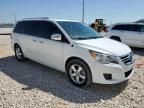 2014 Volkswagen Routan SEL Premium