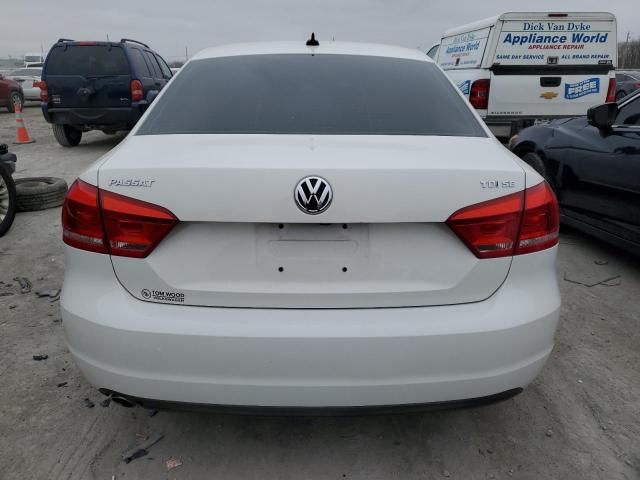 2015 Volkswagen Passat SE