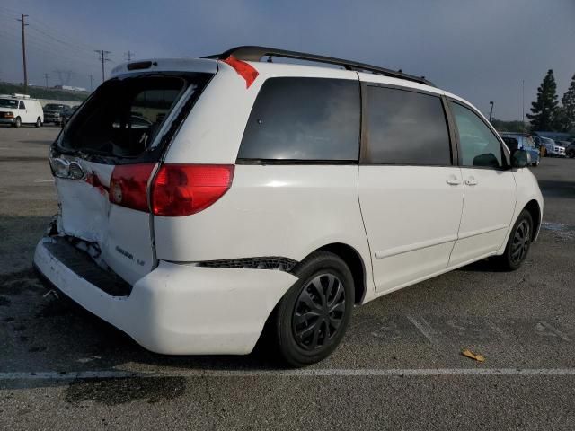 2006 Toyota Sienna CE