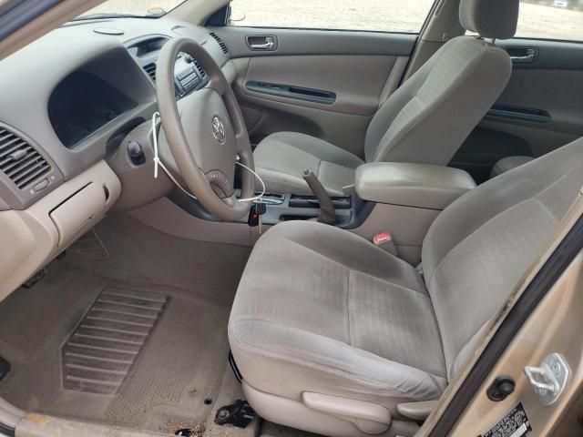 2005 Toyota Camry LE