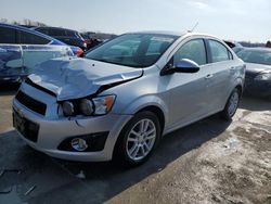 Chevrolet Sonic LT Vehiculos salvage en venta: 2015 Chevrolet Sonic LT