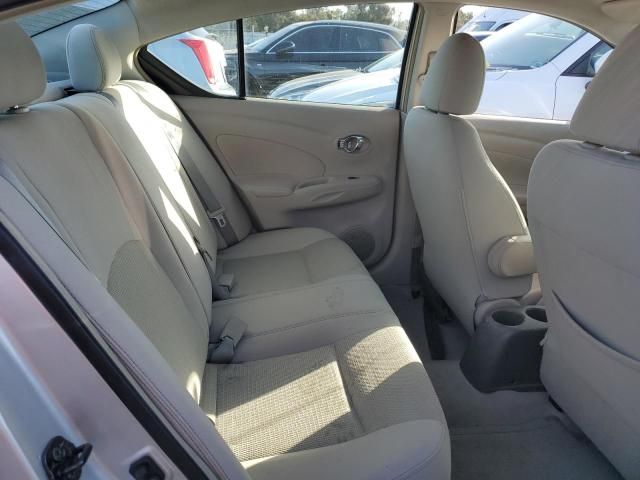 2014 Nissan Versa S