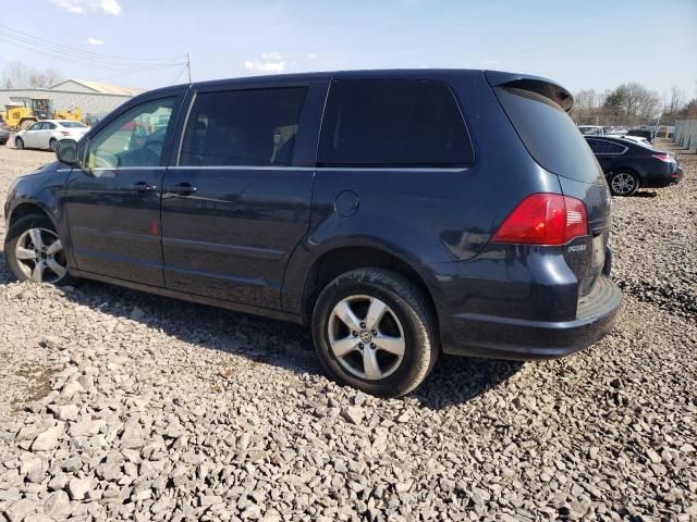 2009 Volkswagen Routan SE