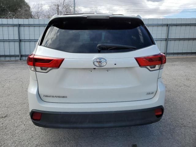 2019 Toyota Highlander SE