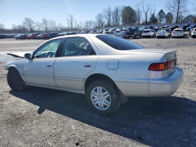 2000 Toyota Camry LE