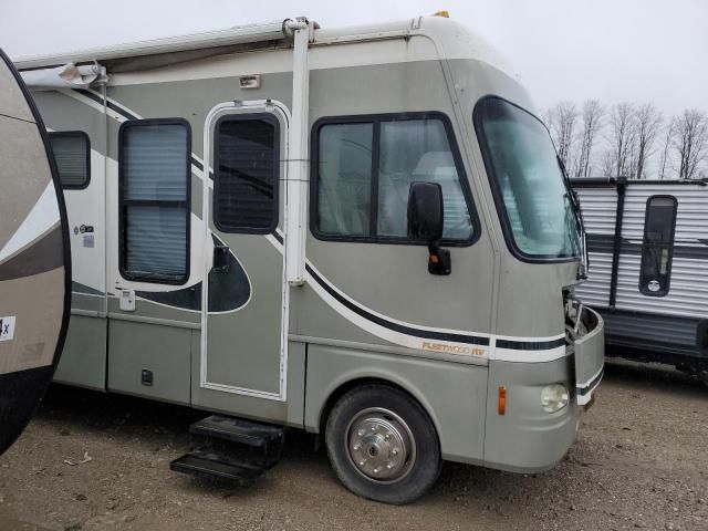 2004 Fleetwood 2004 Workhorse Custom Chassis Motorhome Chassis W2