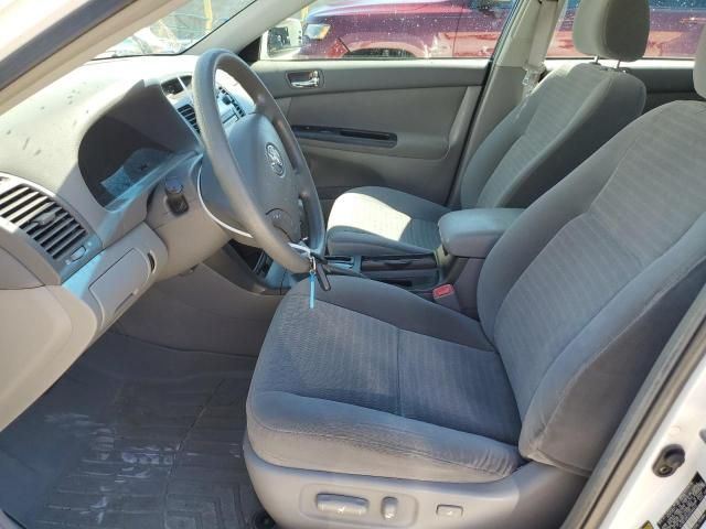 2005 Toyota Camry LE