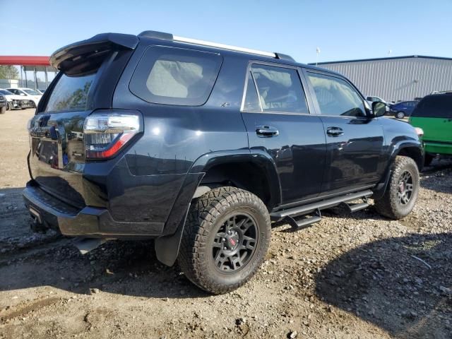 2022 Toyota 4runner SR5