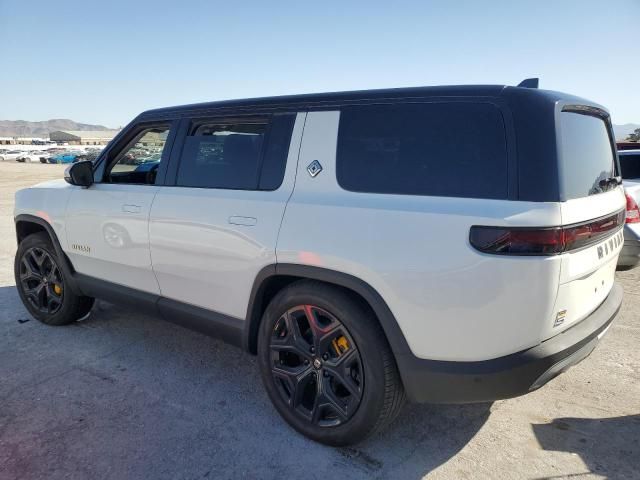 2023 Rivian R1S Adventure