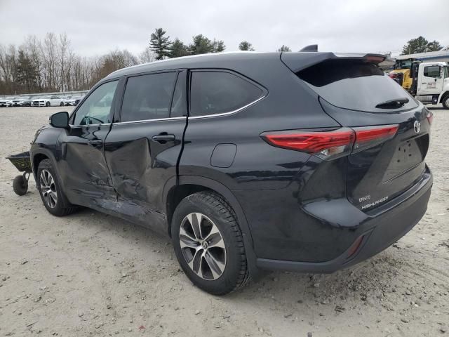 2021 Toyota Highlander XLE