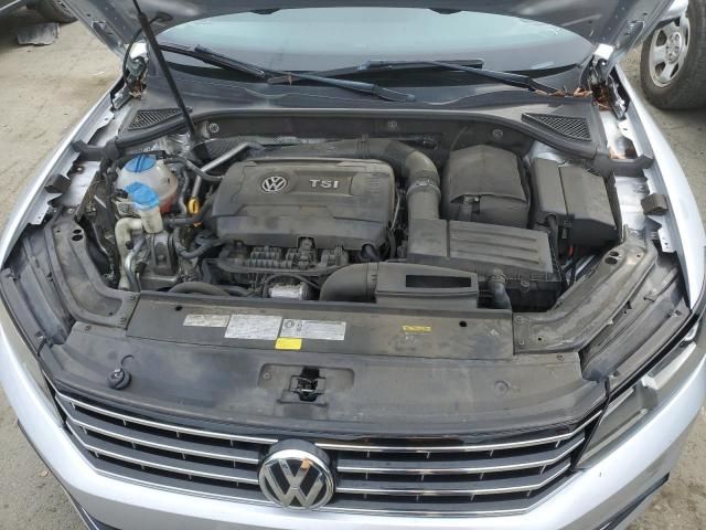 2016 Volkswagen Passat S