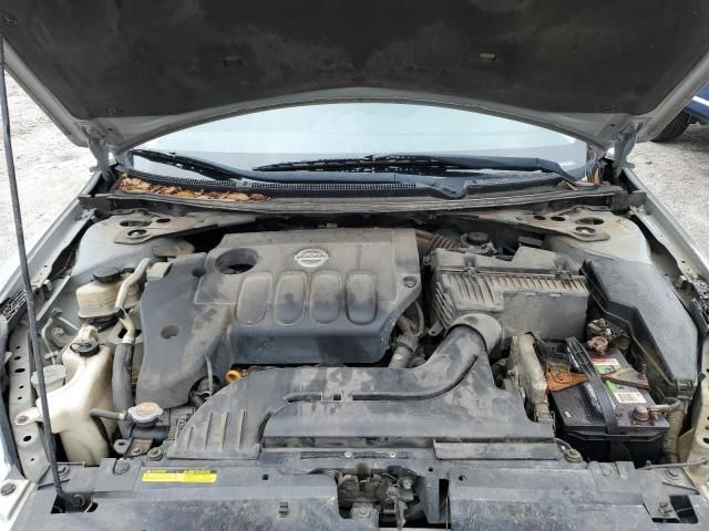 2010 Nissan Altima Base