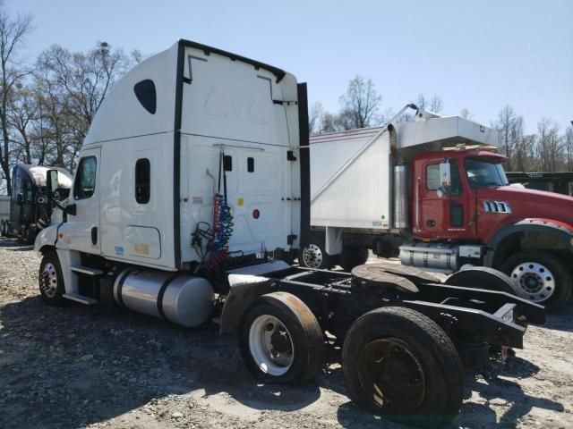 2014 Freightliner Cascadia 125