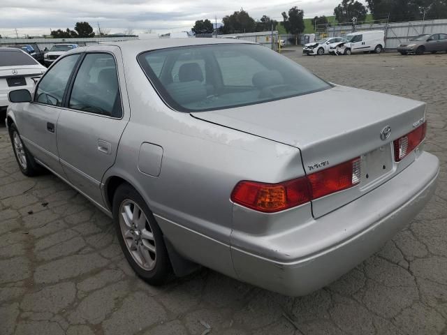 2001 Toyota Camry LE