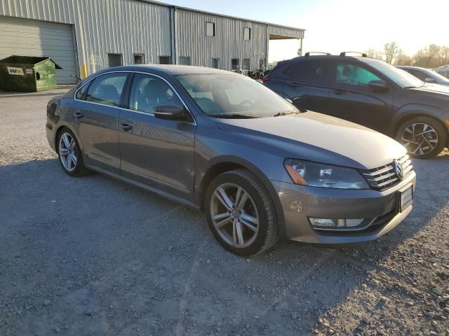 2013 Volkswagen Passat SEL